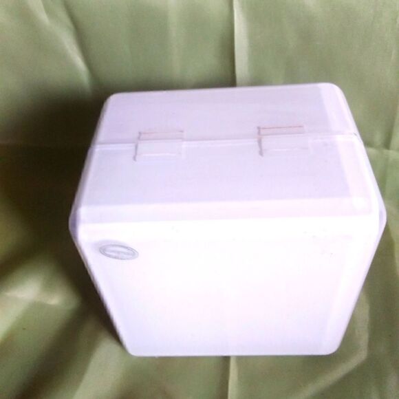 DONNA KARAN DKNY  Acrylic Watch Presentation Display Box Case Collector item - Picture 4 of 7